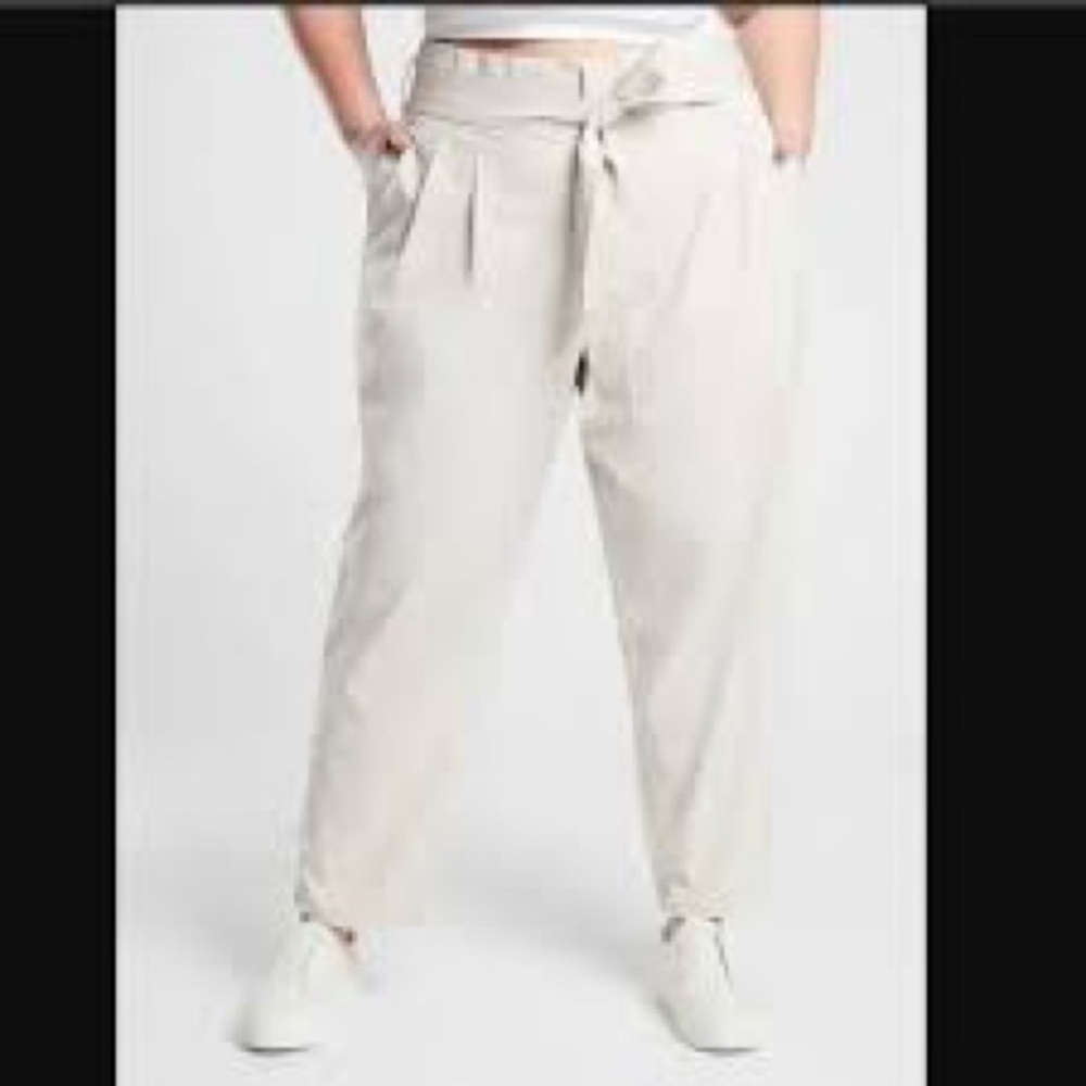 NEW Athleta Women's Skyline II High Rise Barrel Leg Pants $89 size 24 plus khaki